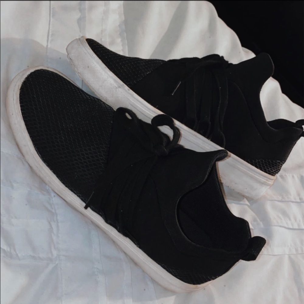 Steve Madden sneakers